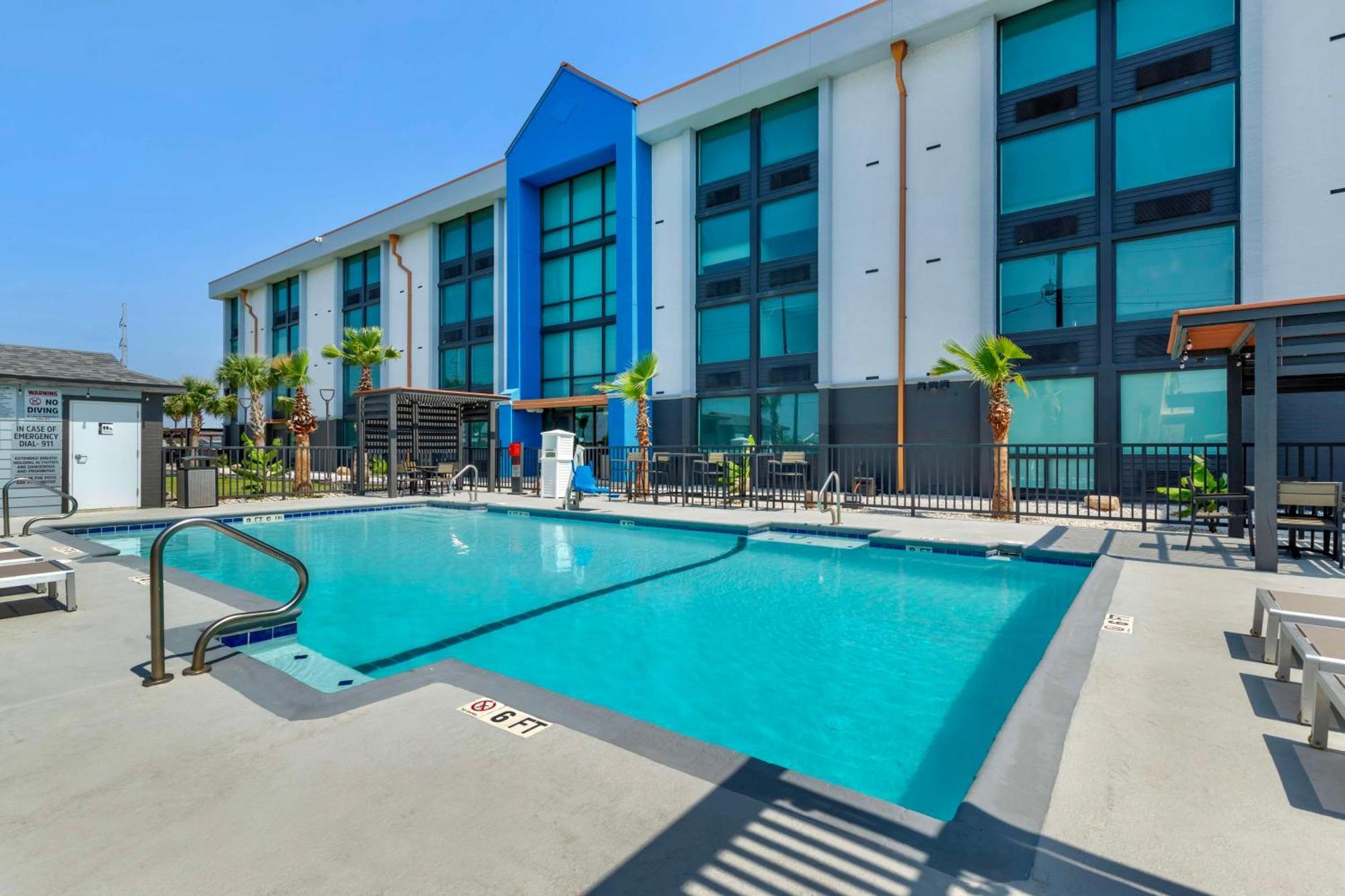 Best Western Corpus Christi Airport Hotel Exteriör bild